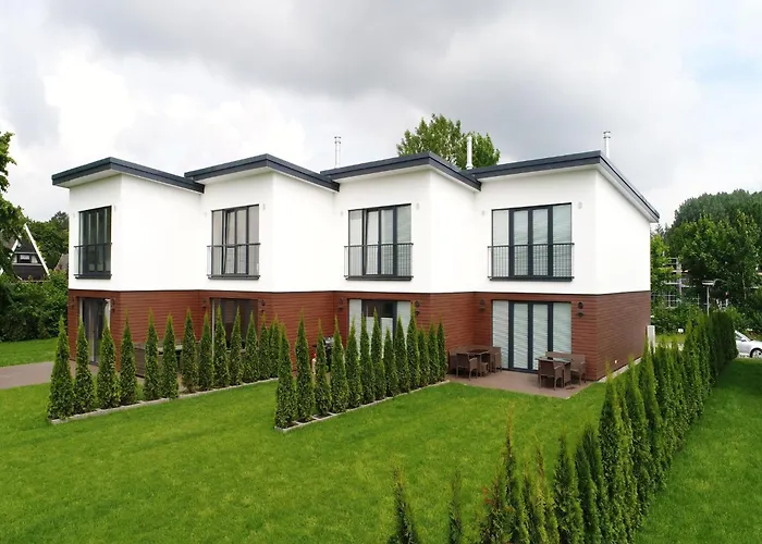 In Am Ostseestrand Damp